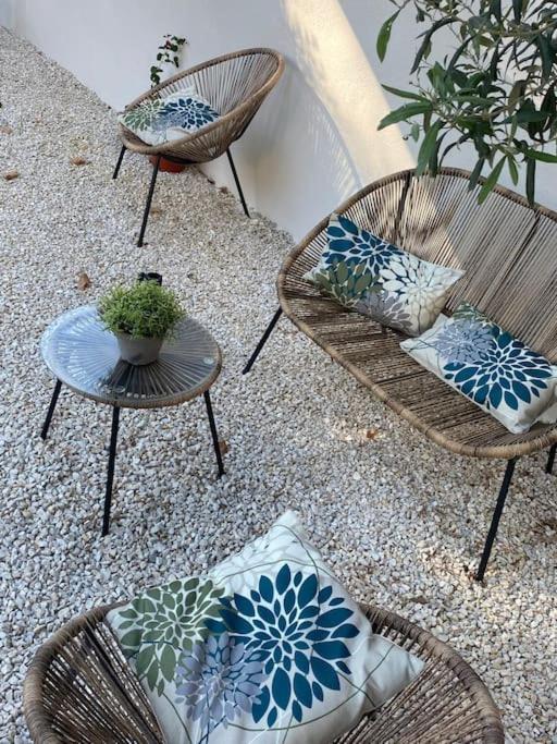 Villa Maya - 3 Groussan - Avignon - Clim - Terrasse Exterior foto